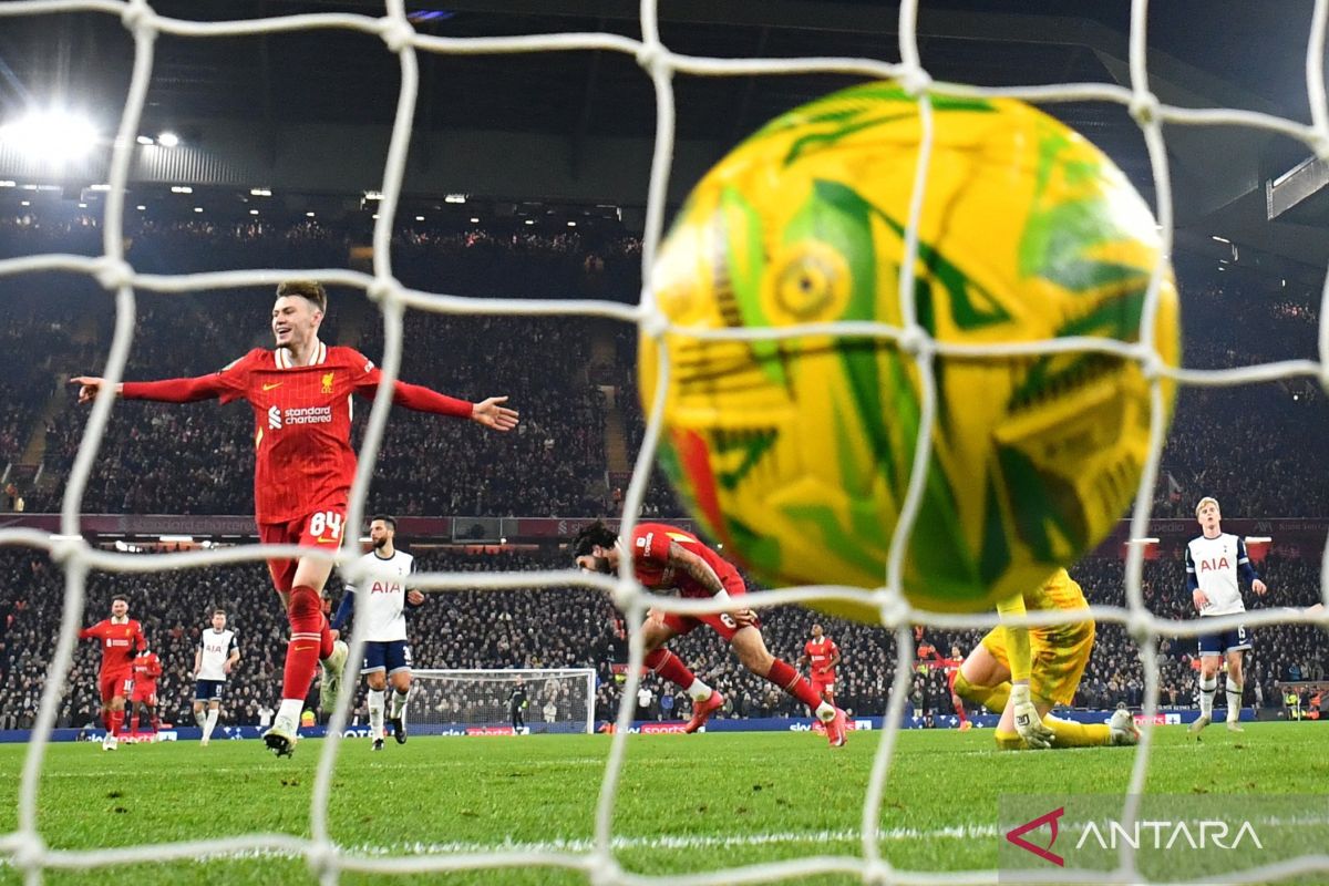 Klasemen Kejuaraan Inggris: Liverpool dapat sabet penghargaan juara pekan depan