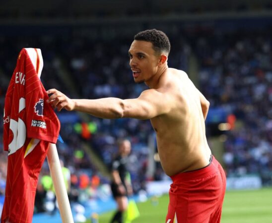 Trent Alexander-Arnold masih enggan bicara masa depannya ke Liverpool 