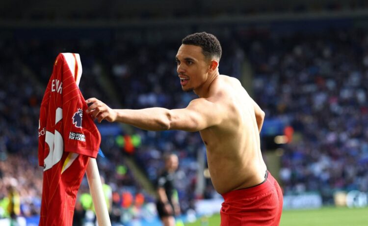 Trent Alexander-Arnold masih enggan bicara masa depannya ke Liverpool